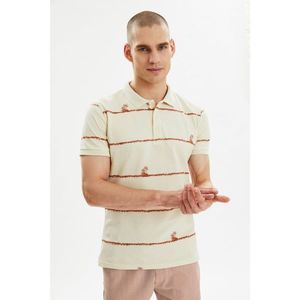 Trendyol Ecru Men's Regular Fit Short Sleeve Polo Neck T-shirt vyobraziť