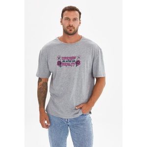 Trendyol Gray Men's T-Shirt vyobraziť