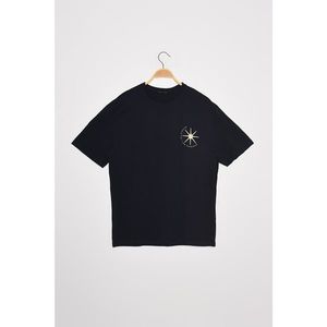 Trendyol Navy Blue Men Oversize Short Sleeve Printed T-Shirt vyobraziť