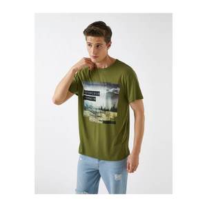 Koton Men's Olive Green T-Shirt vyobraziť