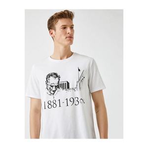 Koton Men's White Atatürk T-Shirt Printed Cotton vyobraziť