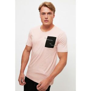 Trendyol Powder Men's Slim Fit Short Sleeve T-Shirt vyobraziť