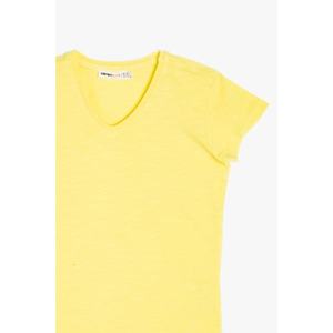 Koton Yellow Girl V-Neck T-Shirt vyobraziť
