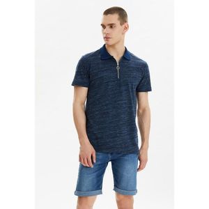 Trendyol Navy Blue Men Slim Fit Zippered Short Sleeve Polo Neck T-shirt vyobraziť