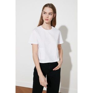 Trendyol Knitted T-Shirt WITH White Crop Pocket vyobraziť