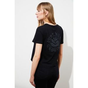 Trendyol Black Bike Collar Semi-Fitted Knitted T-Shirt vyobraziť