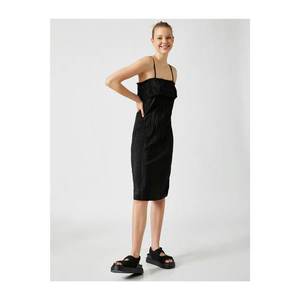 Koton Women's Black Strap Pleated Dress vyobraziť