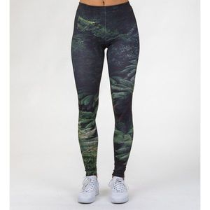 Mr. GUGU & Miss GO Woman's Leggings L937 vyobraziť