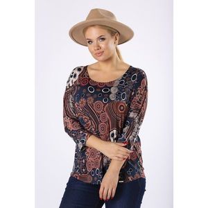 knitted blouse with 3/4 sleeves with a bat cut vyobraziť