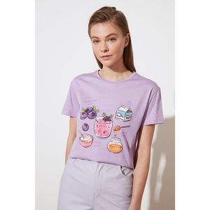 Trendyol Lilac Printed Semifitted Knitted T-Shirt vyobraziť