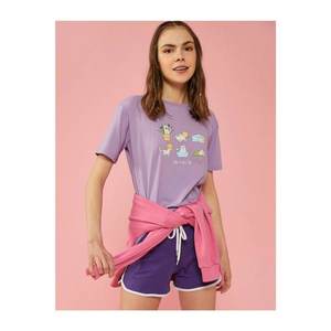 Koton Women's Purple Printed Crew Neck T-Shirt vyobraziť