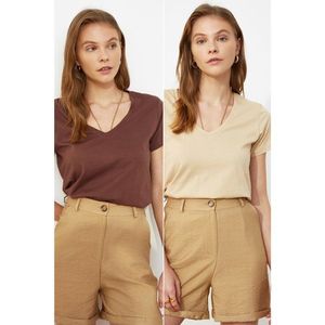 Trendyol Brown-Beige 100% Cotton Single Jersey V Neck 2 Pack Knitted T-Shirt vyobraziť