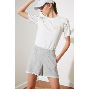 Trendyol Gray Knitted Shorts & Bermuda vyobraziť
