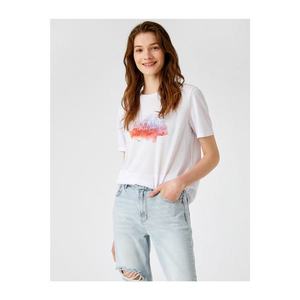 Koton Printed Crew Neck Cotton T-Shirt vyobraziť