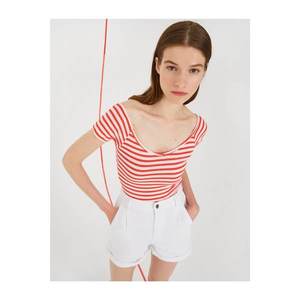 Koton Women's Red Striped T-Shirt vyobraziť