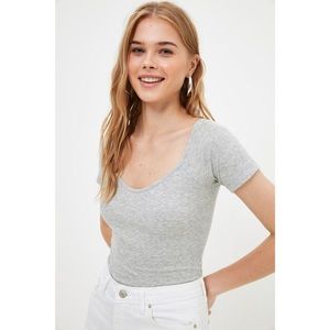 Trendyol Gray Fitted Knitted Blouse vyobraziť