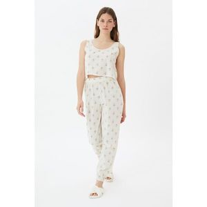 Trendyol White Floral Pattern Woven Pajamas Set vyobraziť