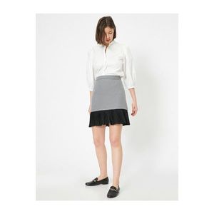 Koton Pilise Detailed Miniskirt vyobraziť