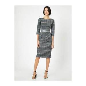 Koton Checkered Dress vyobraziť