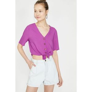 Purple short blouse vyobraziť