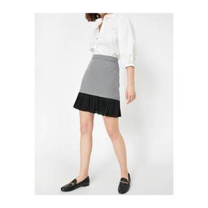 Koton Plisse Detail Mini Skirt vyobraziť