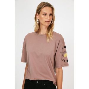 Trendyol Mink Printed Loose Pattern Knitted T-Shirt vyobraziť