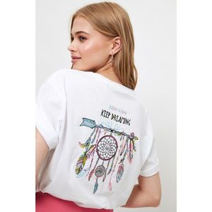 Trendyol White Embroidered Boyfriend Knitted T-Shirt vyobraziť