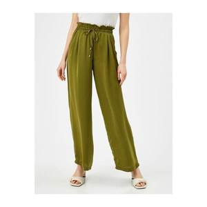 Koton Women's Green Trousers vyobraziť