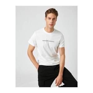 Koton Men's 100% Cotton Slogan Printed Short Sleeve T-Shirt vyobraziť
