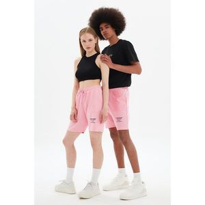 Trendyol Pink Unisex Regular Fit Printed Shorts & Bermuda vyobraziť