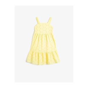 Koton Girl's Yellow Lace Ruffled Strap Dress vyobraziť