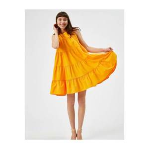 Koton Women's Orange Poplin Crew Neck Dress vyobraziť