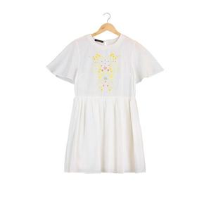 Trendyol Ecru Embroidered Dress vyobraziť