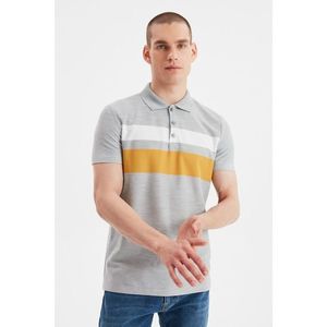 Trendyol Gray Men's Slim Fit Short Sleeve Striped Polo Neck T-shirt vyobraziť
