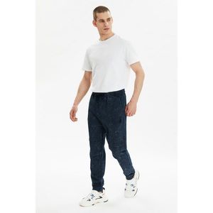Trendyol Navy Blue Men's Regular Fit Trousers vyobraziť