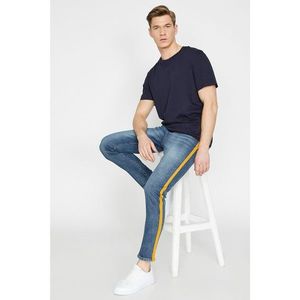 Koton Men's Blue Low Waist Extra Slim Fit Extra Narrow Leg Jeans Trousers vyobraziť