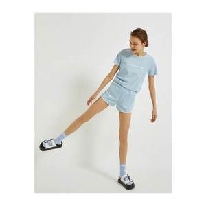 Koton Women's Blue Stripe Detailed Shorts vyobraziť