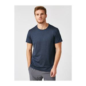 Koton Men's Navy Blue Short Sleeve Crew Neck Basic T-Shirt vyobraziť