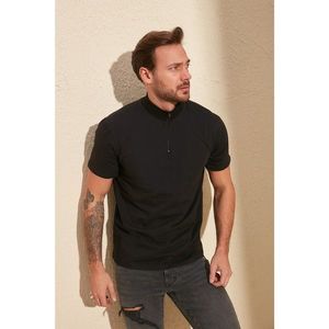Trendyol Slim Fit T-Shirt with Black Men's Collar Zipper vyobraziť