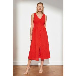 Trendyol Red Buttoned Brode Dress vyobraziť