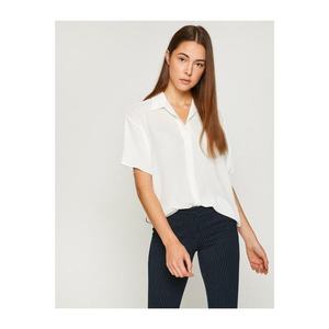 Koton Women's White Classic Collar Blouse vyobraziť