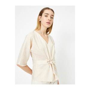 Koton Striped Patterned Blouse with V-Neck ButtonEd Waist Linking Detail vyobraziť