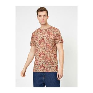 Koton Men's Mink Patterned T-Shirt vyobraziť