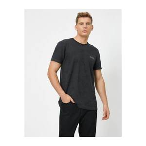 Koton Short Sleeve Bike Collar Printed T-shirt vyobraziť