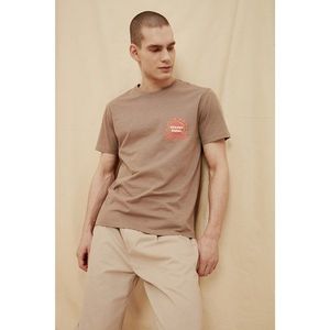 Trendyol Brown Male 100% Organic Cotton T-Shirt vyobraziť