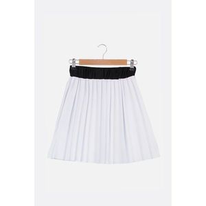 Trendyol White Pleated Knit Skirt vyobraziť