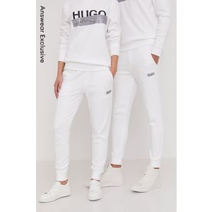 Nohavice Hugo biela farba, jednofarebné vyobraziť
