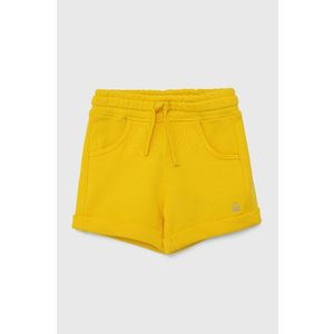 Detské krátke nohavice United Colors of Benetton žltá farba, jednofarebné, nastaviteľný pás vyobraziť