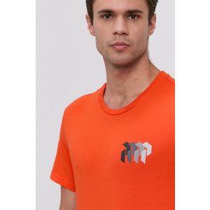 Bavlnené tričko Peak Performance oranžová farba, s potlačou vyobraziť