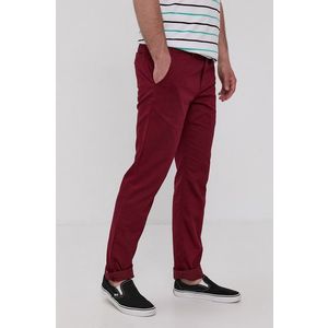 Nohavice Vans VN0A5FJ7ZBS1-pomegranat, pánske, červená farba, rovné vyobraziť